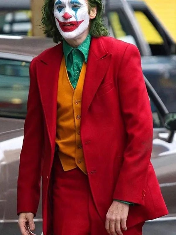 Joker-Arthur-Fleck-Red-Suit.jpg