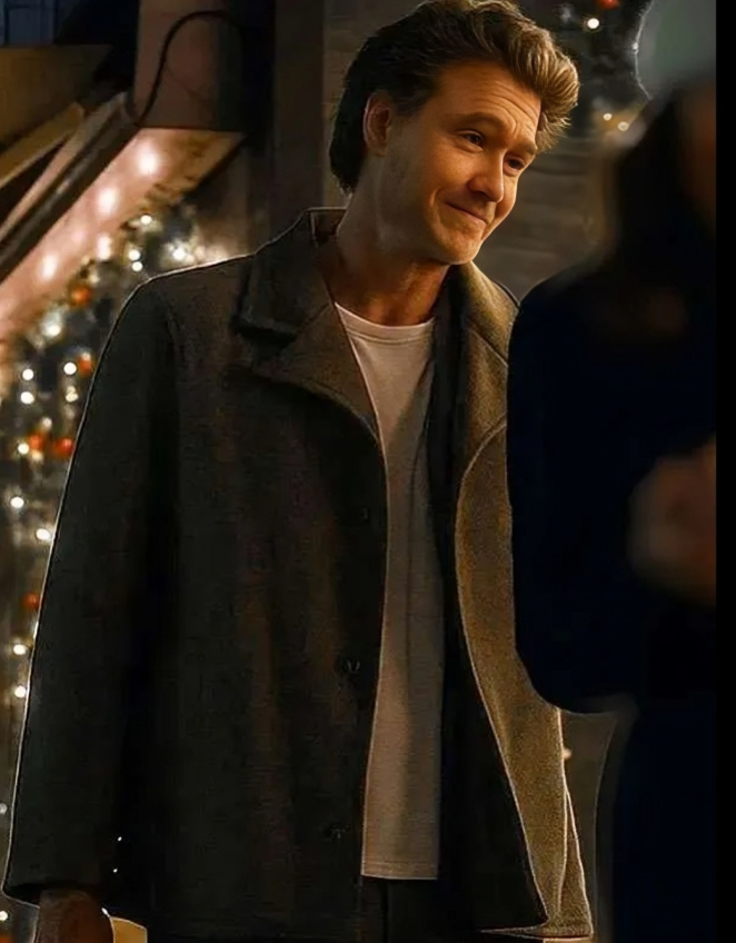 Joy-To-The-World-Chad-Michael-Murray-Jacket.png