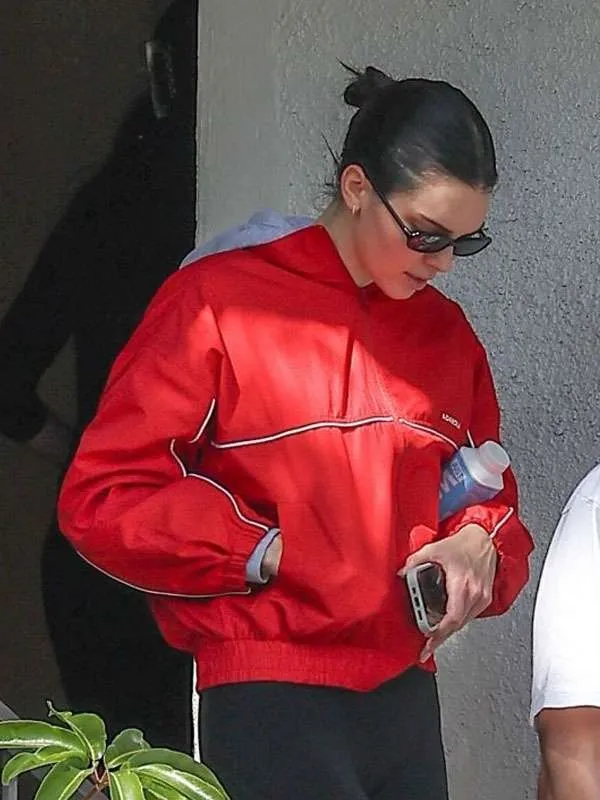 L-A-Beverly-Hills-2025-Kendall-Jenner-Red-Jacket.webp