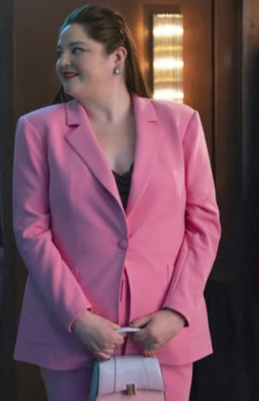 Megan_Stalter_Hacks_S02_Pink_Blazer__08352.png