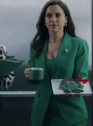 She’s Making a List Lacey Chabert Green Blazer