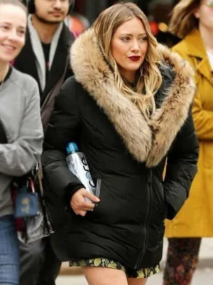 Younger S07 Kelsey Peters Black Fur Jacket