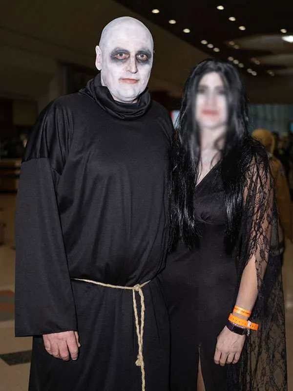 Uuncle-Fester-Halloween-Costume.webp