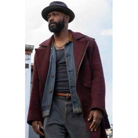 lakeith-stanfield-play-dirty-grofield-trench-coat-1-450x450h.webp