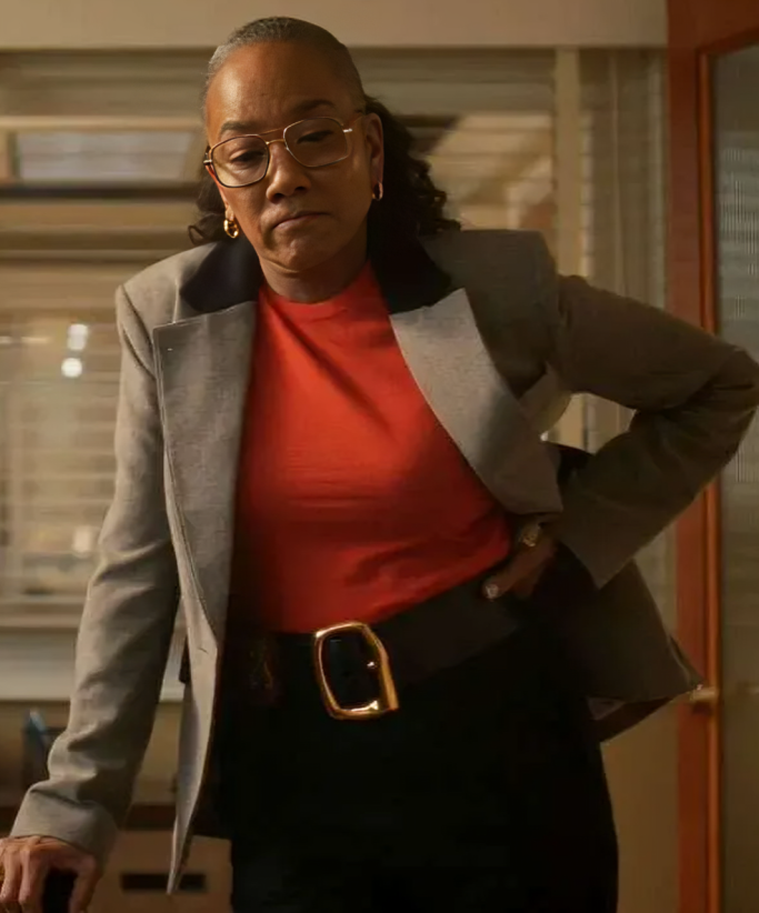 Sonja Sohn Will Trent Coat (2)