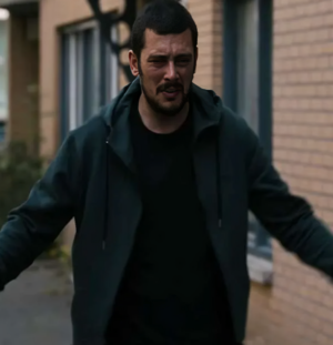 Loverboy Vertrouw niemand Olaf Ait Tami Hoodie